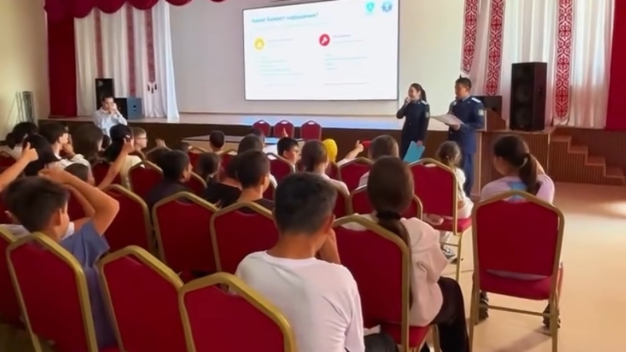 Астанада жазғы лагерьдегі балаларға қауіпсіздік ережелері түсіндірілді