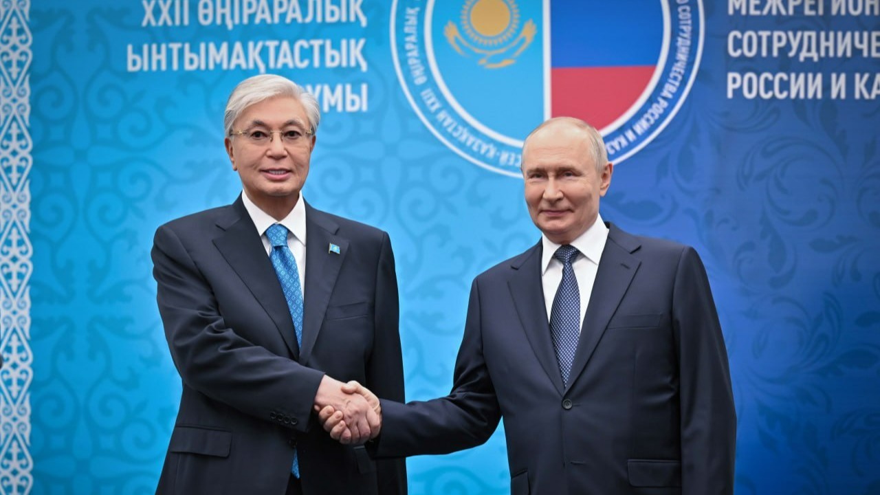 Мемлекет басшысы Қасым-Жомарт Тоқаев Ресей Президенті Владимир Путинмен кездесті