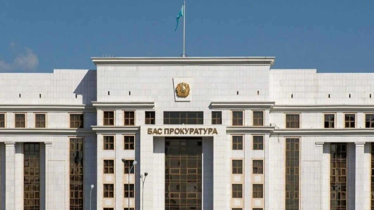 Бас прокуратура жүргізушілерді жол қозғалысы мәдениетін сақтауға шақырды