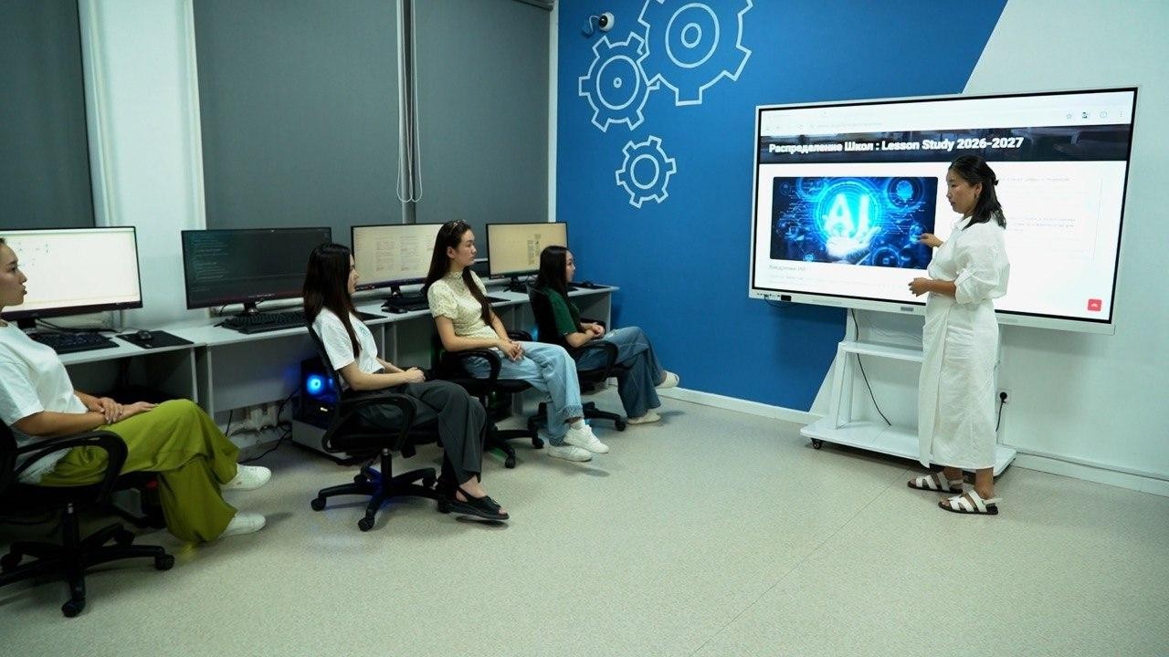 Қазақ ұлттық қыздар педагогикалық университетінің студенттері AI платформасын жасады