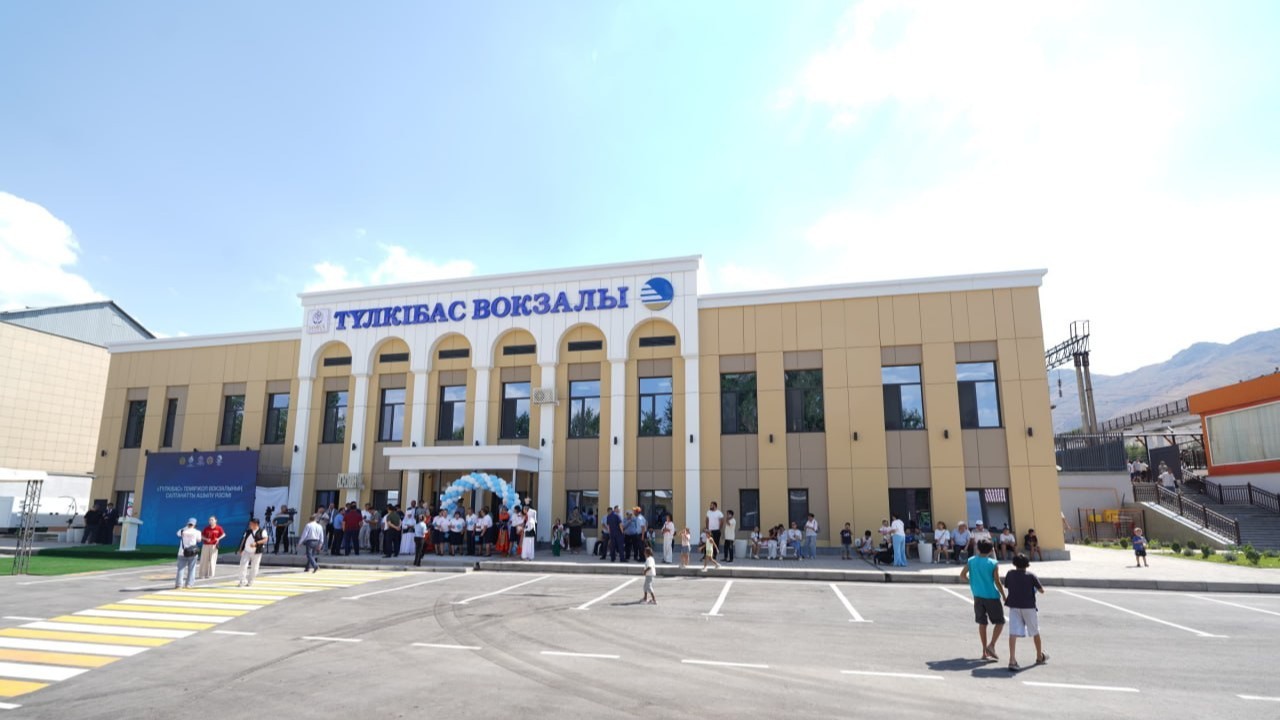 Түркістан облысында жаңа «Түлкібас» теміржол вокзалы пайдалануға берілді