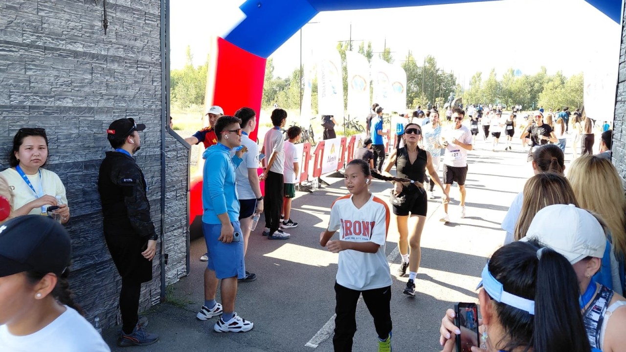 Астанада Спорт күніне орай «ALMATY RUN» бұқаралық жүгіруі өтті