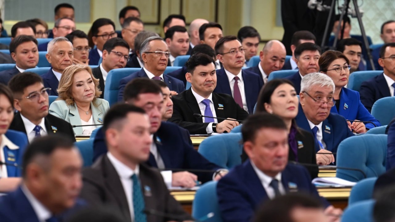 Бізге нақты өзгеріс жасай білетін азаматтар қажет – Мемлекет басшысы