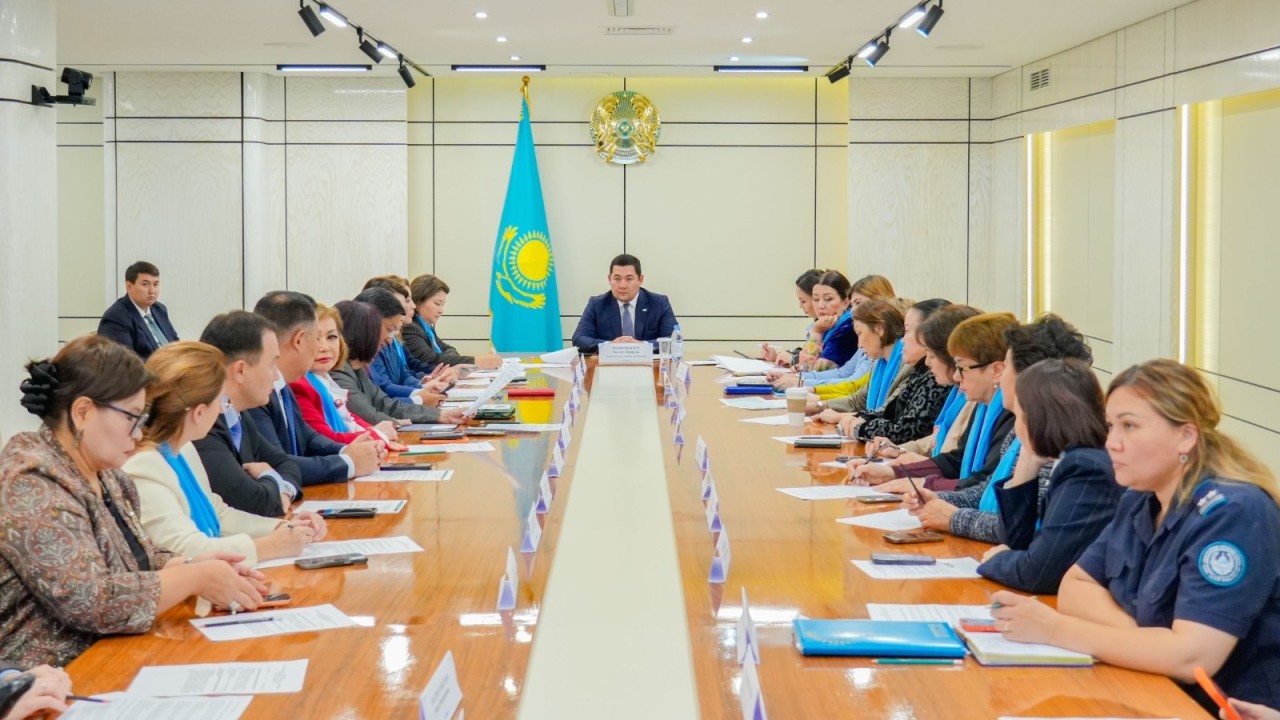 Астанада ерекше балаларды қолдау және жасөспірімдер қауіпсіздігі талқыланды