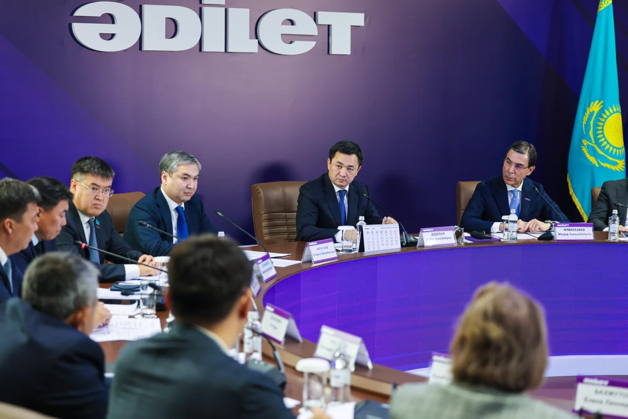 «Әділет» партиясы орта бизнестің үлесін 20%-ға дейін арттыру жолдарын ұсынды