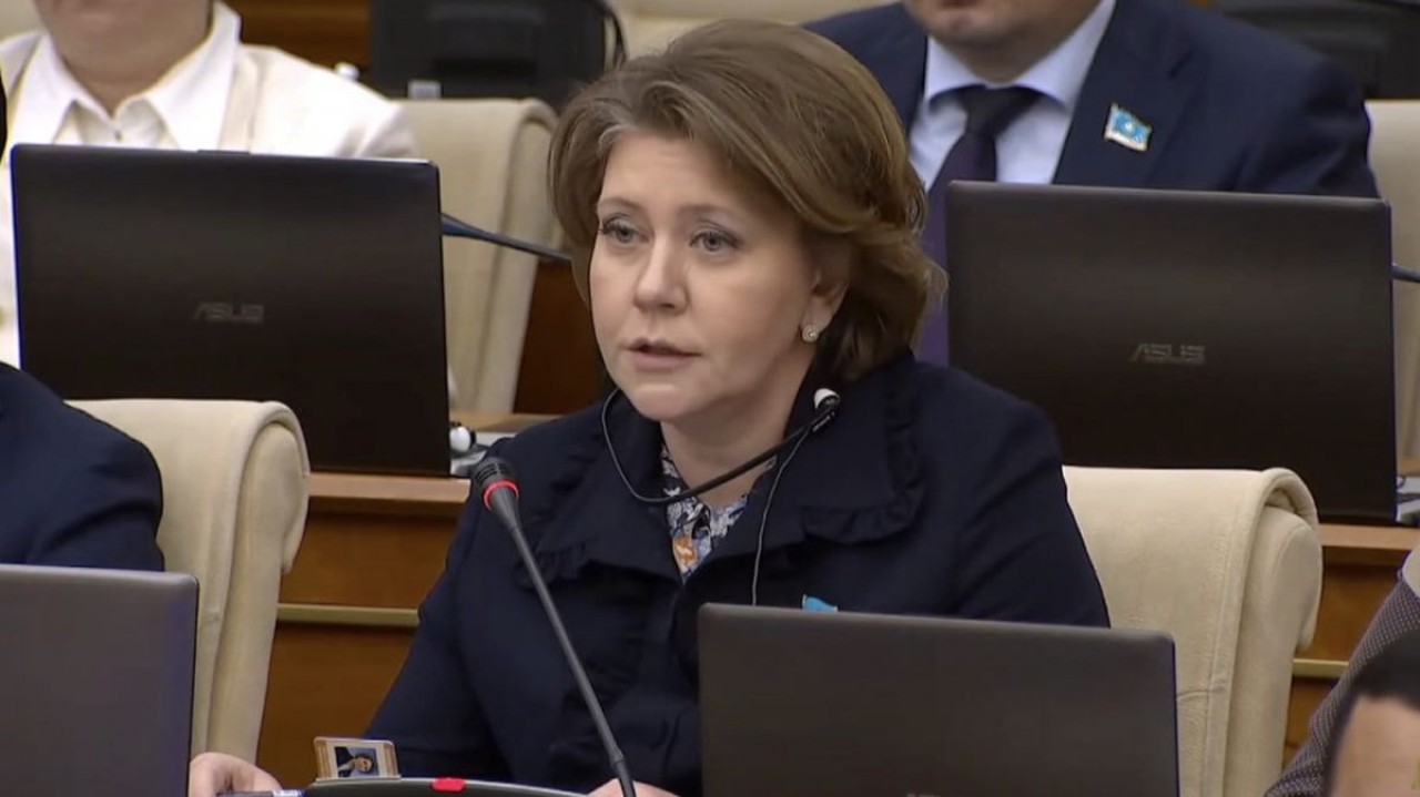 Татьяна Савельеваның Құрылтайдағы депутаттық өкілеттігі мерзімінен бұрын тоқтатылды
