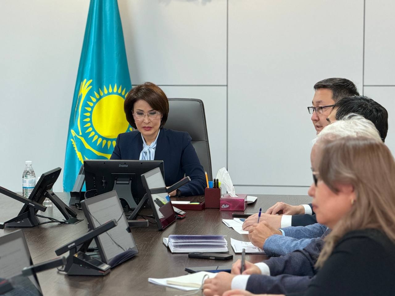 Дәрігерді қанша күтесіз: Қазақстанда емханаларды бағалау тәртібі өзгереді