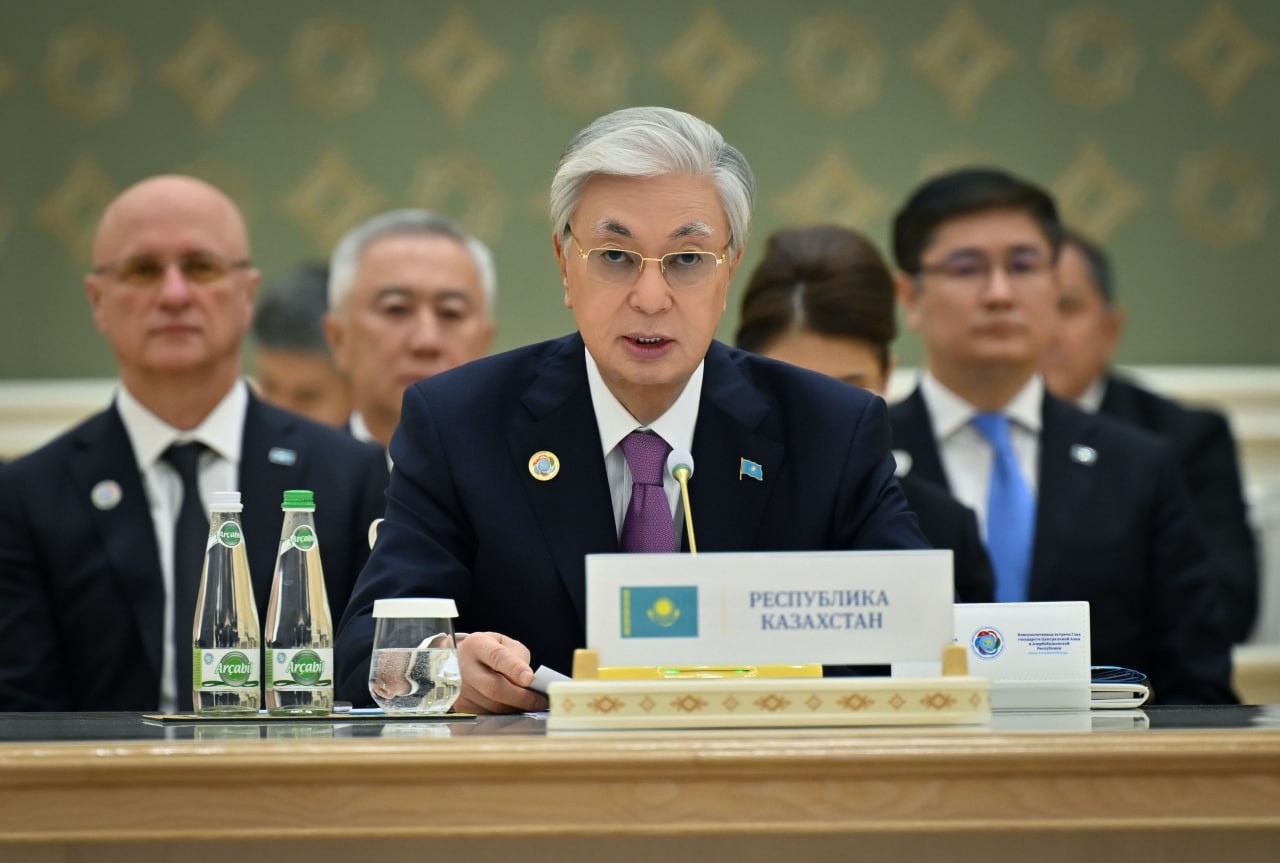 Қасым-Жомарт Тоқаев өңір елдерінің сауда көлемін арттыру үшін бірлескен жоспар әзірлеуді ұсынды