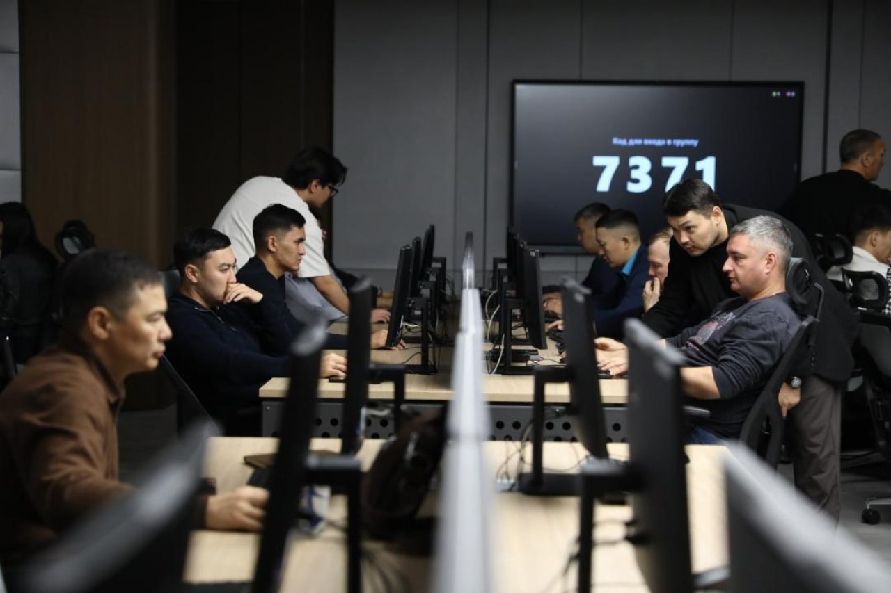 Қазақстандық әскерилер жасанды интеллект бойынша оқудан өтеді