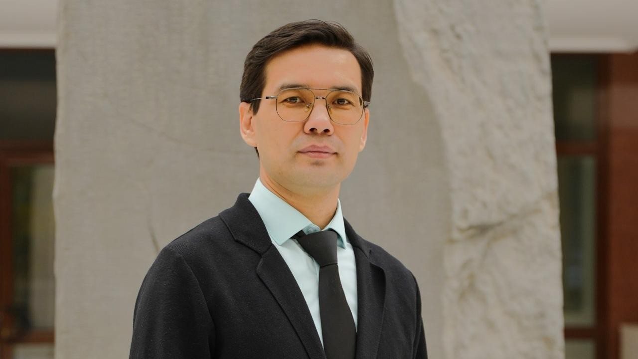 Дәурен Пірімбетов: Республика идеясы – ұлттық қауіпсіздік пен ішкі интеграцияның басты қорғаныс тетігі