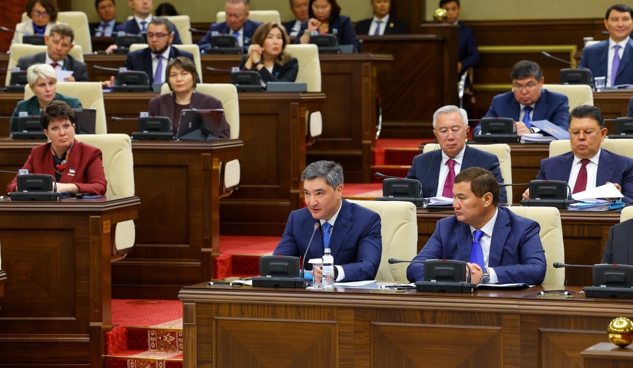Ауқатты азаматтар өз күшіне сенуі керек – Бектенов әлеуметтік көмек кімдерге берілетінін түсіндірді