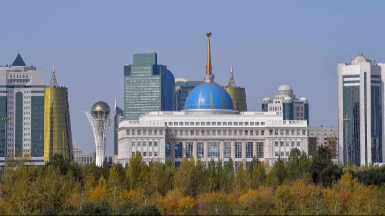 Республика күні қарсаңында бір топ азамат мемлекеттік наградаларға ие болды