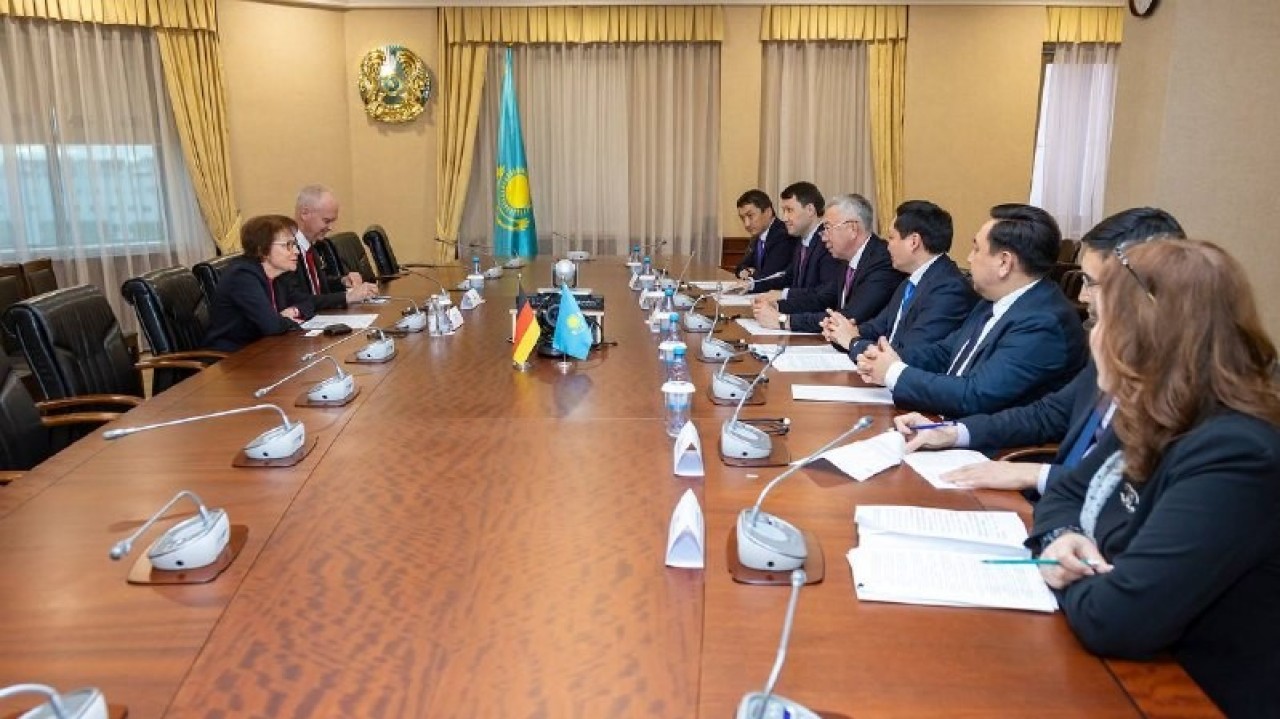 Германия Қазақстан арқылы өтетін көлік бағыттарына қызығушылық танытты