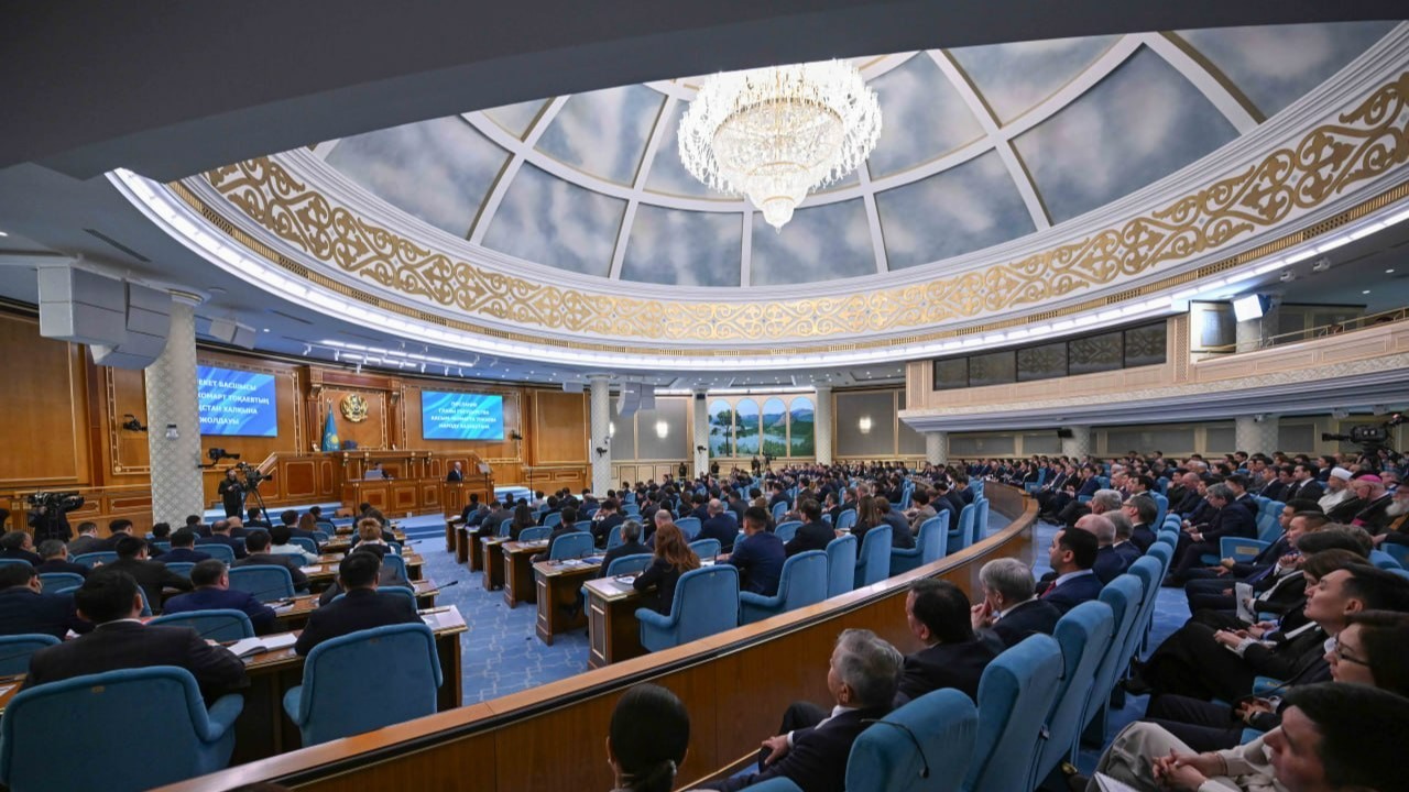 Президент өңірлерде сабақтас өндірістерді және технологиялық кәсіпкерлікті дамытуды ұсынды