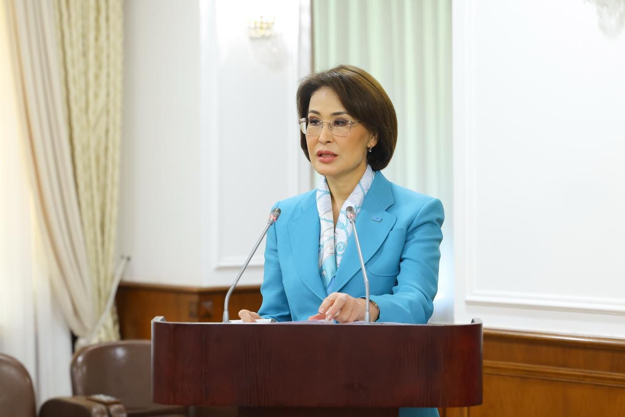 Келесі жылдан бастап 77 мыңнан астам дәрігердің жалақысы 40%-ға дейін ұлғаяды - министр